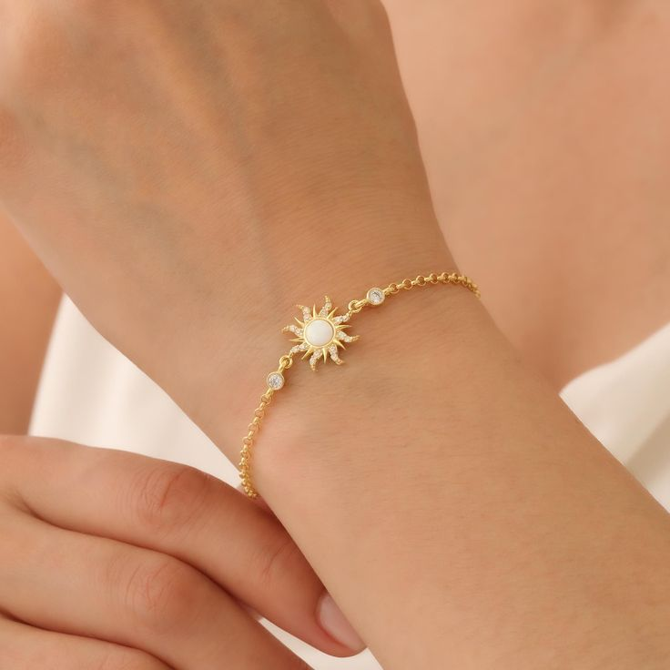 Petite charm